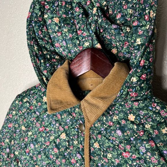 Polo Ralph Lauren Girls EUC Floral Print Floral Quilted Coat Large - Picture 2 of 7